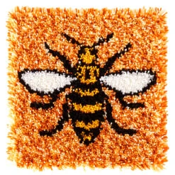 Leisure Arts Bee Pillow Latch Hook Kit