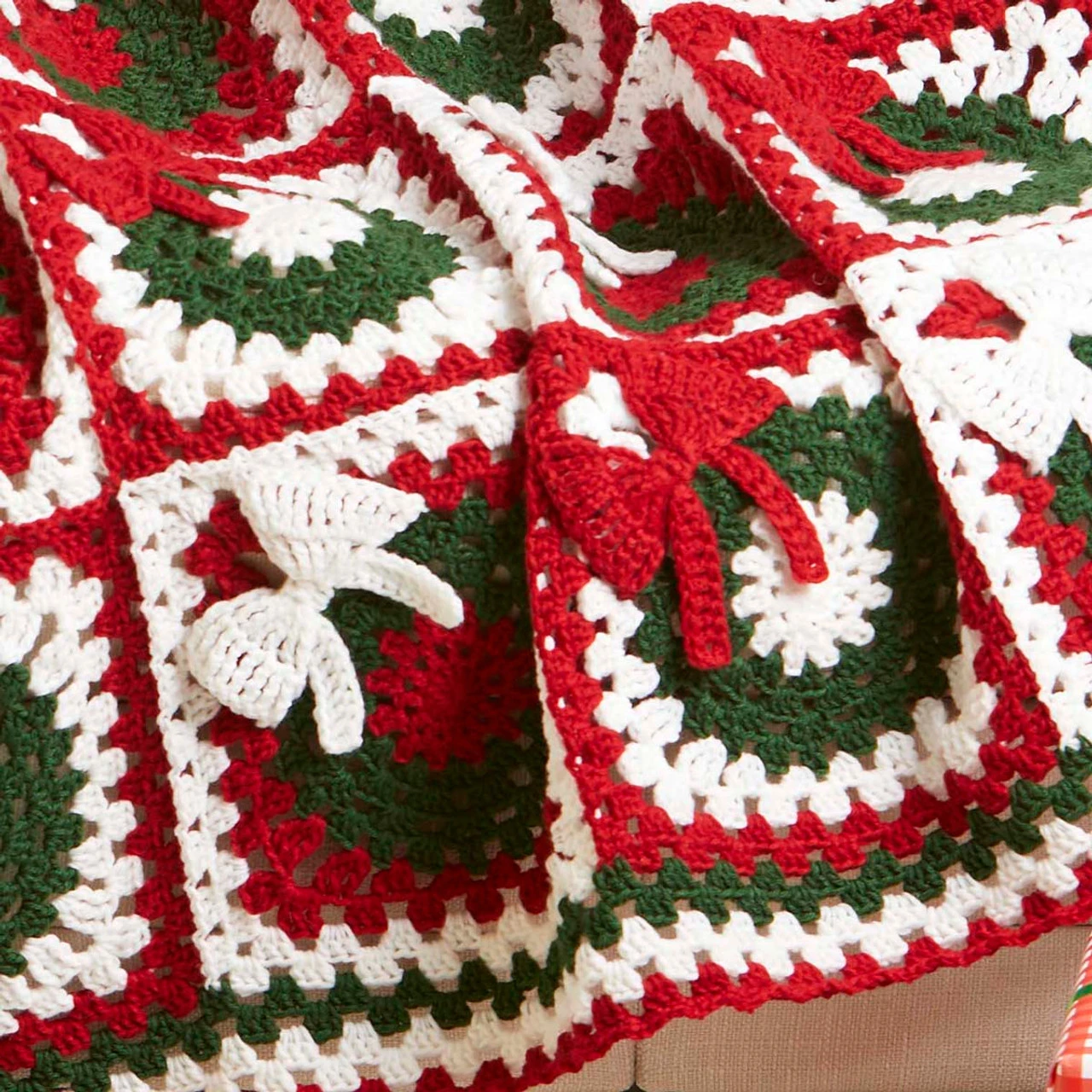 Herrschners Holiday Wreaths Afghan Crochet Kit 4 Herrschners Holiday Wreaths Afghan Crochet Kit - Image 2