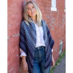 Willow Yarns Two-Toned Shawl Knit Yarn Kit